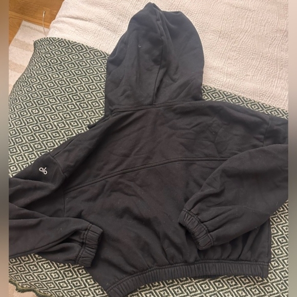 ALO Yoga Crop Black Hoodie - Picture 3 of 3